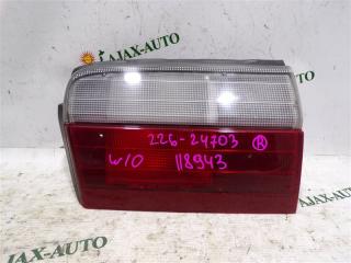 Вставка между стопов правая NISSAN AVENIR