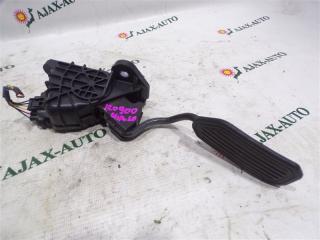 Педаль подачи топлива TOYOTA PRIUS