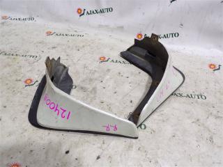 Брызговик задний NISSAN BLUEBIRD