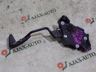 Педаль подачи топлива TOYOTA VITZ