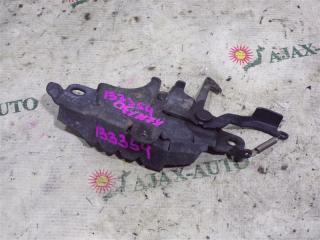 Замок капота TOYOTA SURF контрактная Замок капота TOYOTA SURF