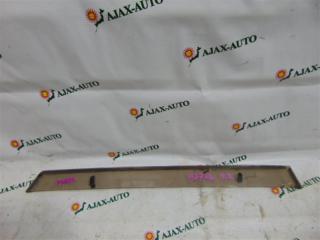 Ветровик задний правый TOYOTA IST