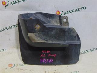 Брызговик передний левый TOYOTA LAND CRUISER