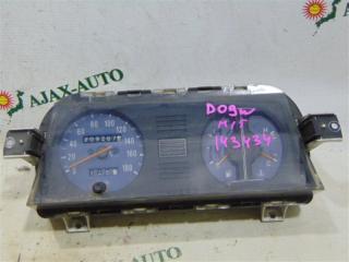 Панель приборов MITSUBISHI CHARIOT D09W 4D65T 2 ракурс