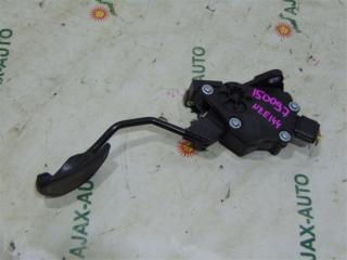 Педаль подачи топлива TOYOTA FIELDER