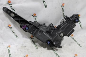 Туманка левая LEXUS LX570