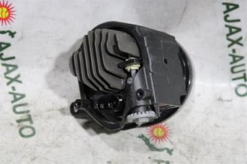 Запчасть туманка левая LEXUS CT200H