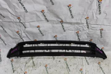 Запчасть решетка бамперная HONDA FIT