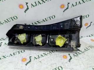 Стоп-сигнал правый HONDA N-BOX JF1 D105 2 ракурс