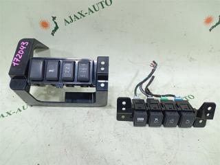 Кнопка NISSAN ELGRAND E52 2 ракурс