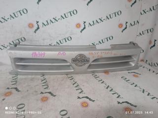 Решетка NISSAN PRIMERA
