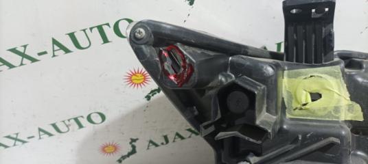 Фара левая NISSAN ELGRAND E52 10023674 3 ракурс