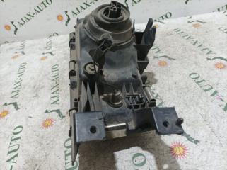 Фара правая CAPELLA GV8W