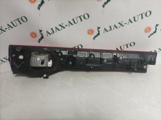 Вставка между стопов правая HONDA VEZEL RV3 226622BH 2 ракурс