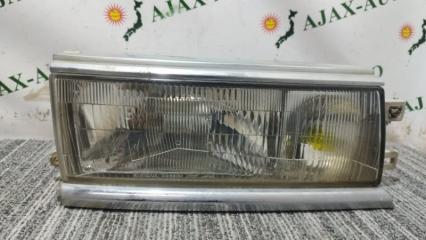 Запчасть фара правая NISSAN LAUREL