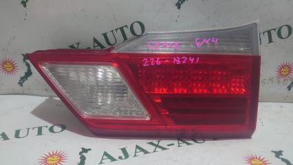 Вставка между стопов правая HONDA GRACE