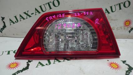 Вставка между стопов правая TOYOTA MARK X