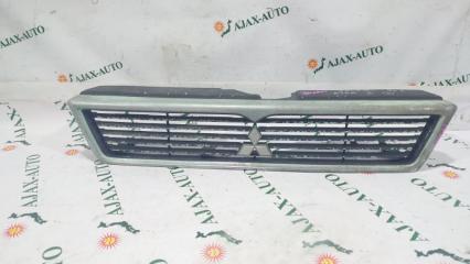 Решетка MITSUBISHI GALANT E35A 1 ракурс