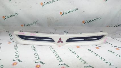 Решетка MITSUBISHI LIBERO CD2V 1 ракурс