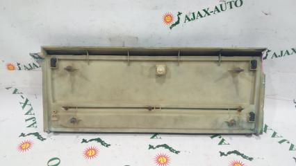 Вставка между стопов TOYOTA CHASER GX81 2 ракурс