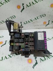 Блок предохранителей MITSUBISHI PAJERO IO H77W 4G94 3 ракурс