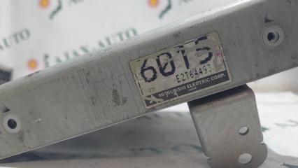 Блок efi MITSUBISHI DIAMANTE F41A 6G73 MD336072 2 ракурс