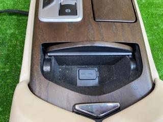 Бардачок между сиденьями GHIBLI 2013-2018 M157 V6 2WD 410HP