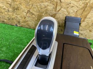 Бардачок между сиденьями GHIBLI 2013-2018 M157 V6 2WD 410HP