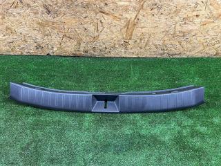Накладка замка багажника SUBARU IMPREZA WRX 2007-2013 контрактная Накладка замка багажника SUBARU IMPREZA WRX 2007-2013