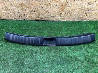 Накладка замка багажника SUBARU IMPREZA WRX 2007-2013 контрактная Накладка замка багажника SUBARU IMPREZA WRX 2007-2013