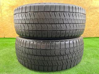 Комплект из 2-х Шина зимняя 215/50R17 Bridgestone Blizzak VRX2 (б/у)