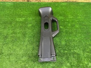 Обшивка салона правая JEEP Wrangler Sahara JL 3BA-JL20L