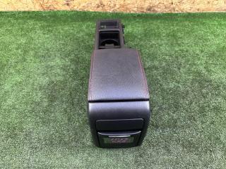 Бардачок между сиденьями SUBARU IMPREZA WRX STI 2010 контрактная Бардачок между сиденьями SUBARU IMPREZA WRX STI 2010