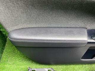 Обшивка двери CT200H 2011 CT200H 2ZR-FXE