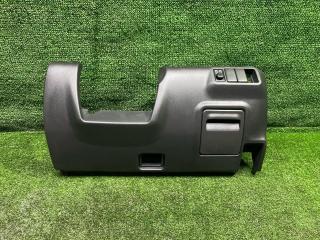 Пластик салона под руль SUBARU IMPREZA WRX 2002 контрактная Пластик салона под руль SUBARU IMPREZA WRX 2002