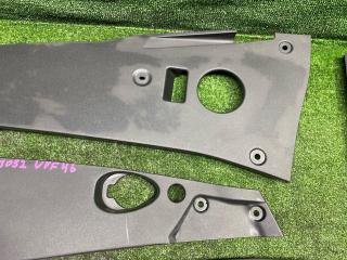 Накладка замка капота LS600HL 2013 UVF46 2UR-FSE