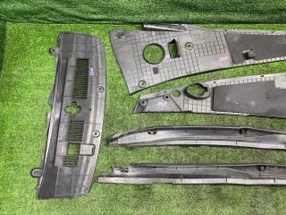 Накладка замка капота LS600HL 2013 UVF46 2UR-FSE