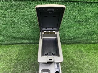 Бардачок между сиденьями TERRANO REGULUS 2000 JLR50 VG33E