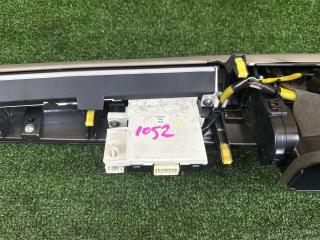 Накладка на торпедо LS600HL 2013 UVF46 2UR-FSE