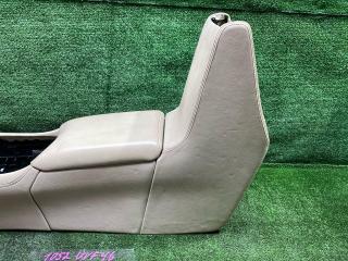 Бардачок между сиденьями LS600HL 2013 UVF46 2UR-FSE