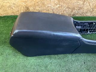 Бардачок между сиденьями LS600H 2012 UVF45 2URFSE