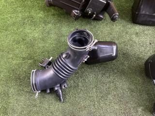 Корпус воздушного фильтра RX270 2013 AGL10W 1ARFE