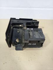 Запчасть кронштейн блока предохранителей Volkswagen Passat B6 2007