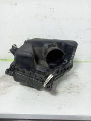 Запчасть корпус воздушного фильтра Toyota Avensis 2011-2015