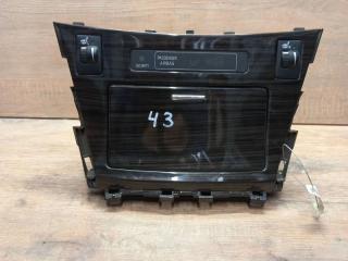 Запчасть пепельница Toyota Avensis