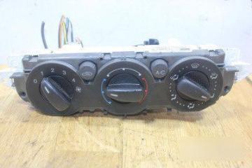 Запчасть блок управления отопителем Ford Focus 2005-2008