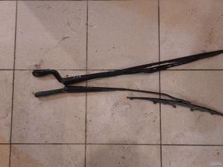 Запчасть поводок стеклоочистителя левый Skoda Fabia 1 1999-2004