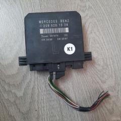 Запчасть блок управления двери Mercedes-Benz C-class