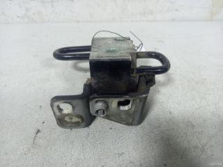 Запчасть петля двери задняя левая Volkswagen Golf 5 2003-2009