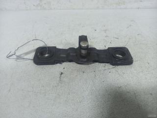 Запчасть фиксатор замка двери Volkswagen Passat B6 2007